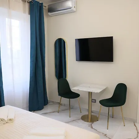 Napoli Central Suites 3* Неаполь