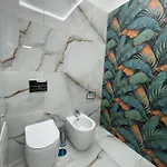 Napoli Central Suites 게스트하우스