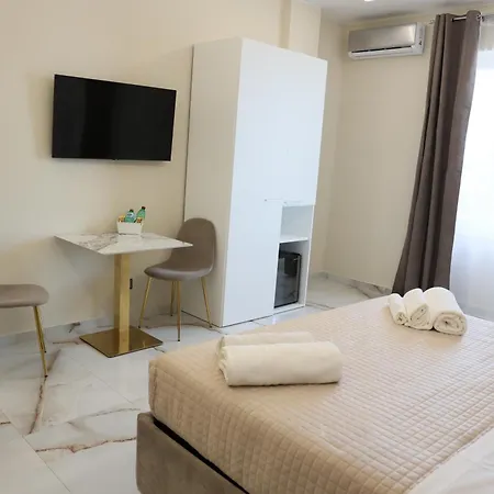 Pensión Napoli Central Suites Nápoles