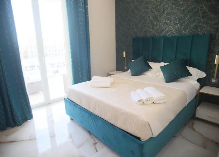 Napoli Central Suites