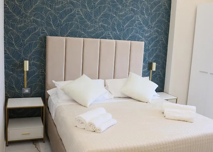 Napoli Central Suites 4* Napoli
