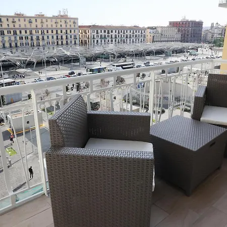 Napoli Central Suites Vendégház *