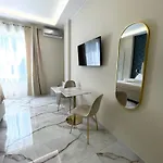 Napoli Central Suites 3* Neapol