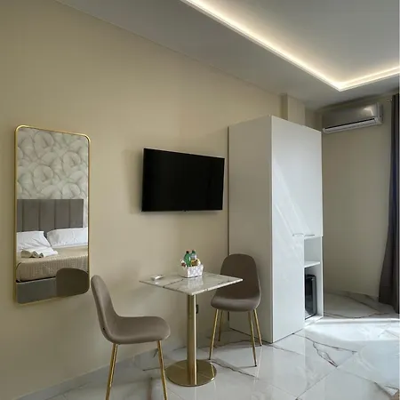 Napoli Central Suites