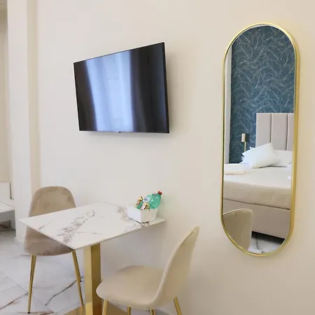 Pensjonat Napoli Central Suites 4*
